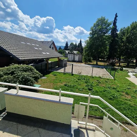 Apartament Apartma Regrat Lesce (Upper Carniola)