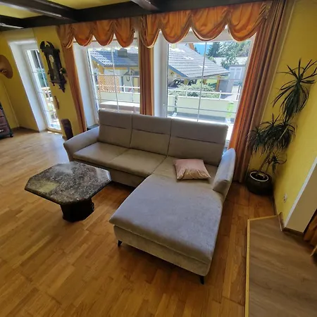Apartma Regrat * Lesce (Upper Carniola)