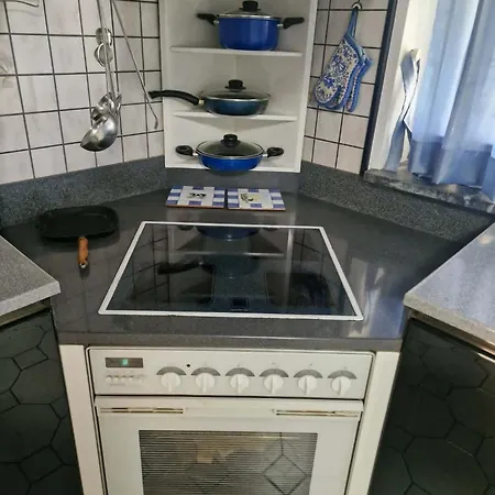 Apartma Regrat Apartament Lesce (Upper Carniola)